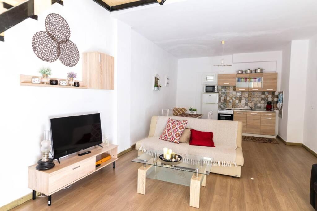 Argy'S Home อเล็กซานโดรโพลิส ภายนอก รูปภาพ